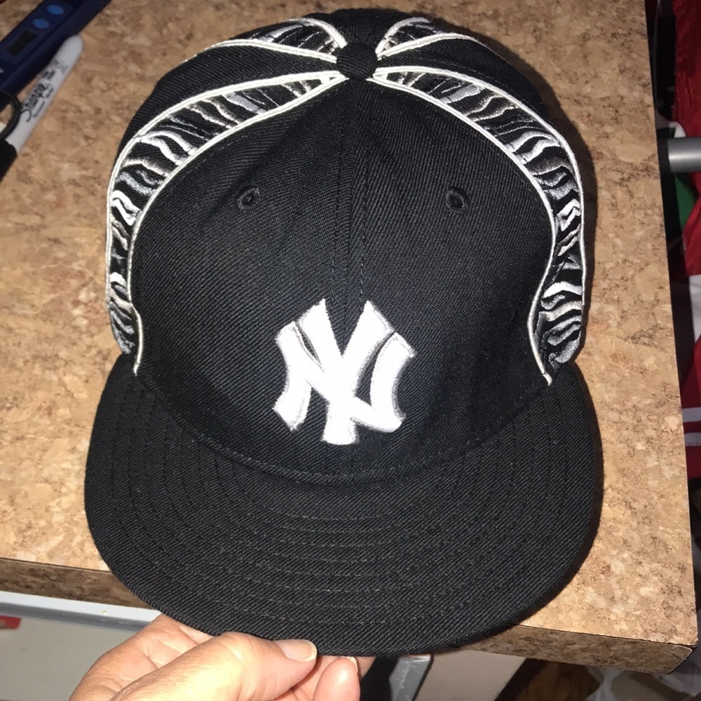 Men’s NY Yankees Wool Fitted Cap